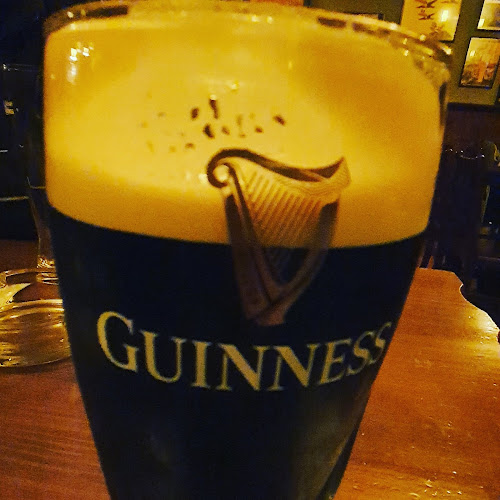 Liffey Irish Pub - Bar