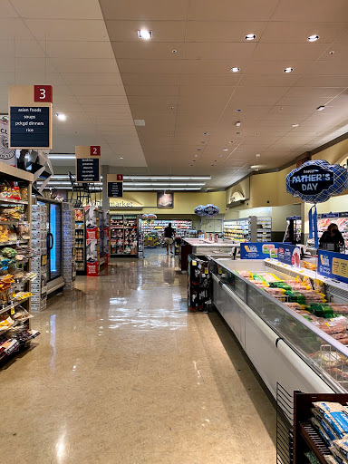 Grocery Store «Safeway», reviews and photos, 601 Westlake Center, Daly City, CA 94015, USA