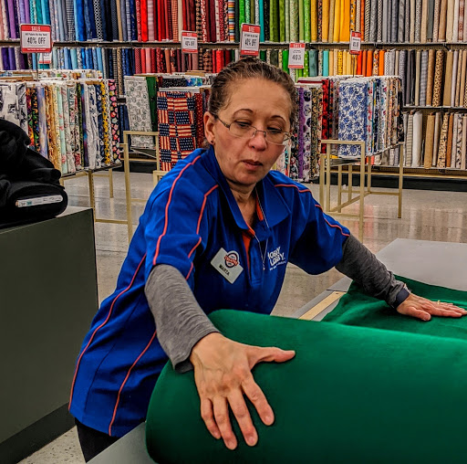 Craft Store «Hobby Lobby», reviews and photos, 2900 S 25th St, Clinton, IA 52732, USA