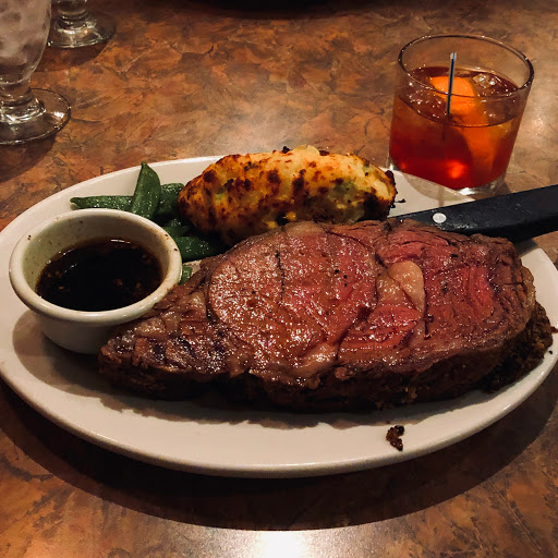 Banquet Hall «Woodbine Bend Golf Course and Restaurant», reviews and photos, 3500 E Center Rd, Stockton, IL 61085, USA