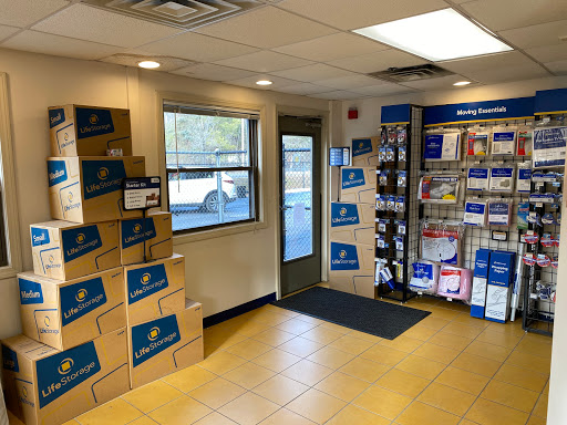 Self-Storage Facility «Life Storage», reviews and photos, 1171 Turnpike St, North Andover, MA 01845, USA