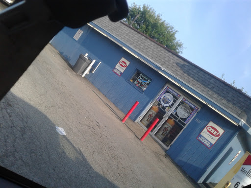 Wine Store «Air City Wine Store», reviews and photos, 3114 N Dixie Dr, Dayton, OH 45414, USA