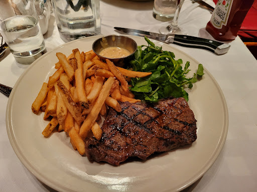 American Restaurant «Clydes of Georgetown», reviews and photos