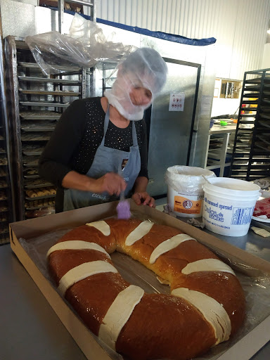 Pasteleria PanQ'Ayuda - Pasteles con Causa