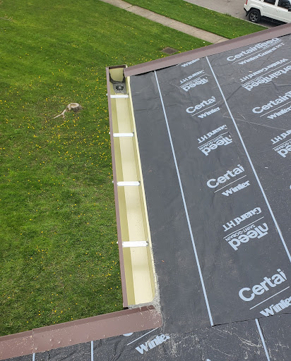 Roofing Contractor «AVA Roofing, Niagara County», reviews and photos, 672 Niagara Falls Blvd, North Tonawanda, NY 14120, USA