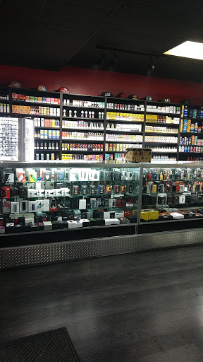 Vaporizer Store «Star Zone Smoke and Vape shop», reviews and photos, 9 Main St, Woodland, CA 95695, USA