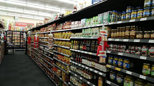 Grocery Store «Food King», reviews and photos, 2706 26th St, Lubbock, TX 79410, USA