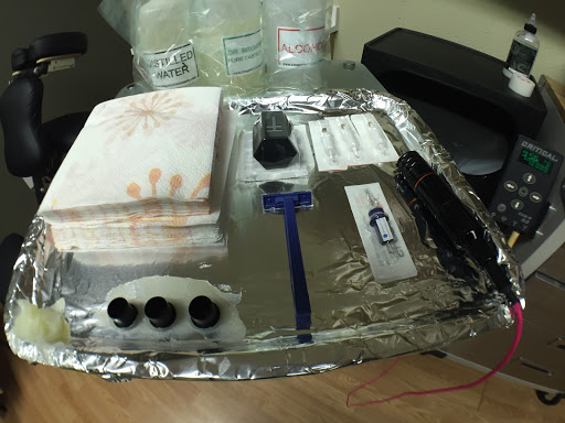 Tattoo Shop «Pens and Needles Tattoo Studio», reviews and photos, 1314 Airline Dr, Bossier City, LA 71112, USA