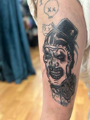Explore symbolic family tattoo ideas, creative tattoo ideas in Belgrade, available at The Loyal Sparrow Tattoo and Piercing