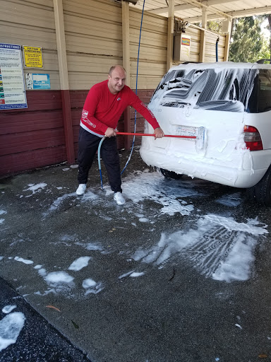 Clear Water Car Wash en San Mateo