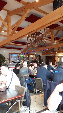 Atmosphère du Restaurant français Auberge du Pont Jeanne Rose - La fiesta à Montchanin - n°4