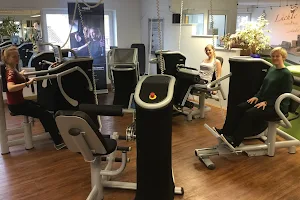 Ladies get fit Sportstudio Altenstadt image
