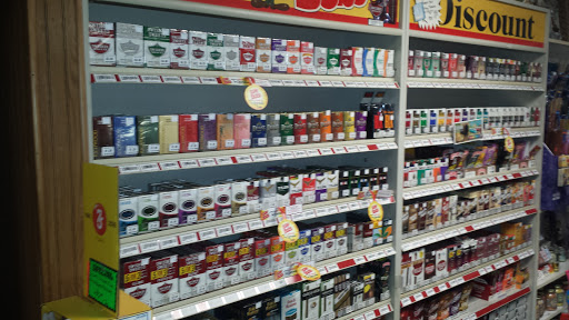 Tobacco Shop «Low Bobs Discount Tobacco», reviews and photos, 224 N Walnut St, Hartford City, IN 47348, USA
