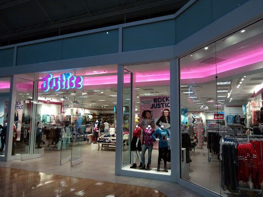 Shopping Mall «Sawgrass Mills», reviews and photos, 12801 W Sunrise Blvd, Sunrise, FL 33323, USA