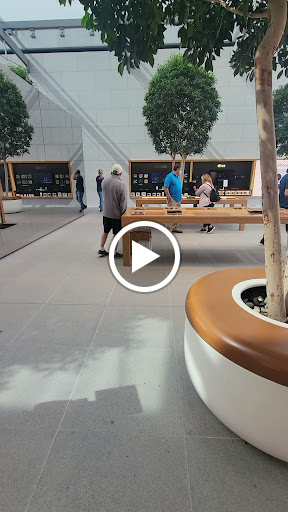 Computer Store «Apple Highland Village», reviews and photos, 4012 Westheimer Rd, Houston, TX 77027, USA