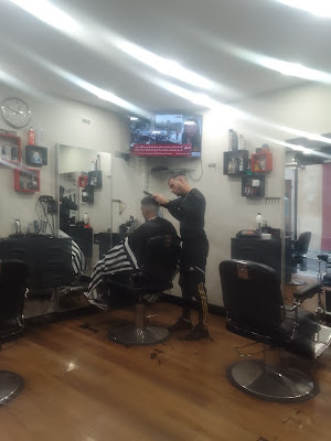 Coiffure Andalouse Jdira à Nîmes
