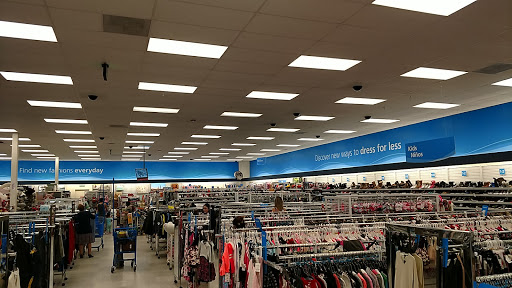 Clothing Store «Ross Dress for Less», reviews and photos, 350 W Army Trail Rd, Bloomingdale, IL 60108, USA