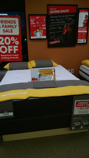 Mattress Store «Mattress Firm Fountain Hills», reviews and photos, 16925 E El Lago Blvd, Fountain Hills, AZ 85268, USA