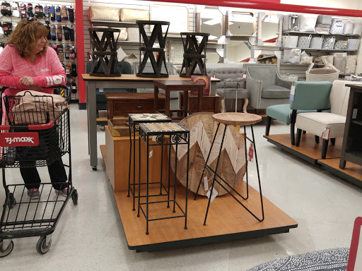 Department Store «T.J. Maxx», reviews and photos, 239 Memorial Ave, West Springfield, MA 01089, USA