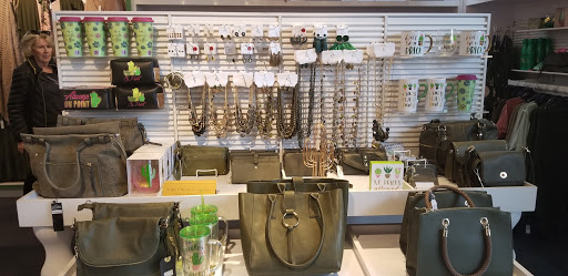 Fashion Accessories Store «Charming Charlie», reviews and photos, 1028 Old Country Rd, Garden City, NY 11530, USA