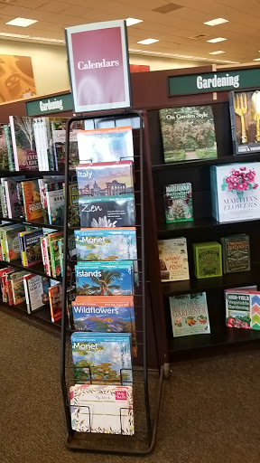 Book Store «Barnes & Noble», reviews and photos, 614 S Meadow St, Ithaca, NY 14850, USA