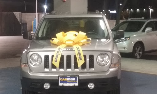 Used Car Dealer «CarMax», reviews and photos, 1041 N 99th Ave, Tolleson, AZ 85353, USA