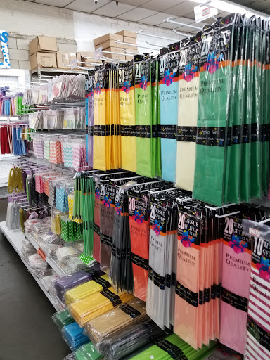 Craft Store «United Craft, Inc.», reviews and photos, 611 E 7th St, Los Angeles, CA 90021, USA