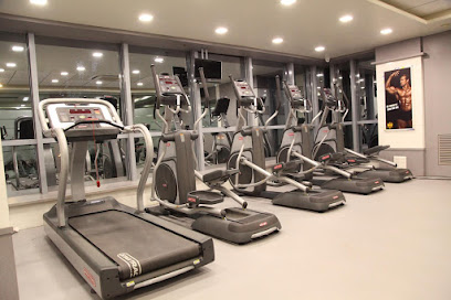 Royal Fitness Club - Royal Fitness Club, Vishwa Arcade, 3rd Floor, Phase 2, Near, Navale Bridge, Narhe, Pune, Maharashtra 411041, India