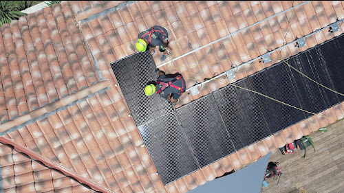 O2 TOIT AIX EN PROVENCE - Installateur de panneaux solaires & pompes à chaleur à Aix-en-Provence