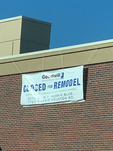 Thrift Store «Goodwill - University Pointe», reviews and photos, 5808 University Pointe Blvd, Charlotte, NC 28262, USA