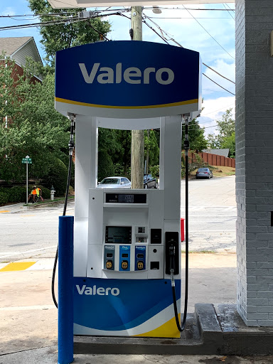 Gas Station «Valero», reviews and photos, 600 W Howard Ave, Decatur, GA 30030, USA