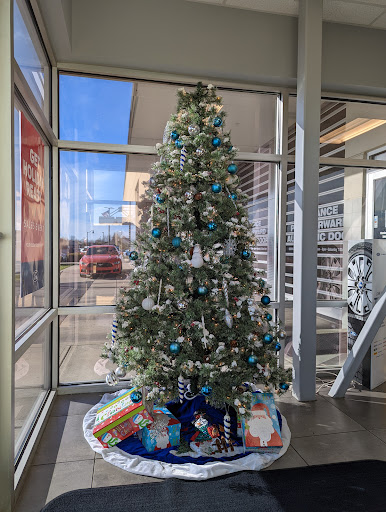 Car Dealer «Bill Estes Ford», reviews and photos, 450 N Northfield Dr, Brownsburg, IN 46112, USA