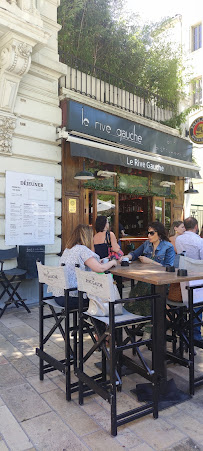 Atmosphère du Restaurant Le Rive Gauche à Narbonne - n°2