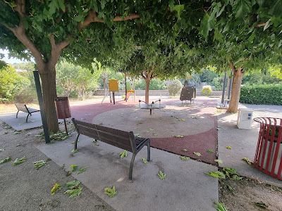 Esplanade de l'Europe à Caunes-Minervois