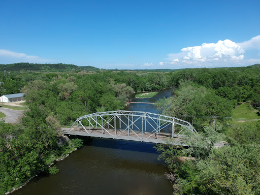 Canoe & Kayak Store «Cannon Falls Canoe and Bike Rental», reviews and photos, 615 N 5th St, Cannon Falls, MN 55009, USA