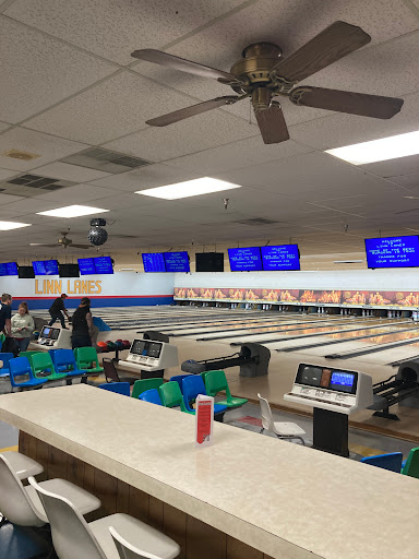 Bowling Alley «Linn Lanes Bowling Center», reviews and photos, 2250 S Main Rd, Lebanon, OR 97355, USA