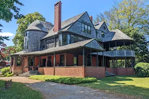 Isaac Bell House image