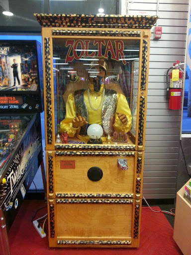 Music Store «Newbury Comics», reviews and photos, 859 Boston Providence Hwy, Norwood, MA 02062, USA