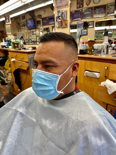 Barber Shop «Los Gatos Barber Shop», reviews and photos, 15692 Los Gatos Blvd, Los Gatos, CA 95032, USA