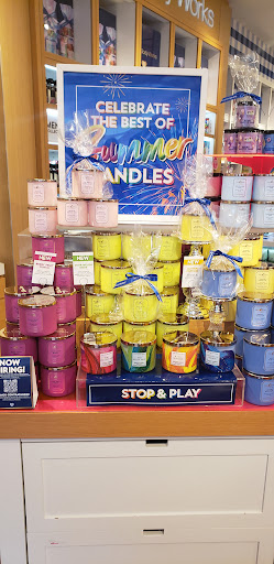 Beauty Supply Store «Bath & Body Works», reviews and photos, 10315 Silverdale Way NW, Silverdale, WA 98383, USA