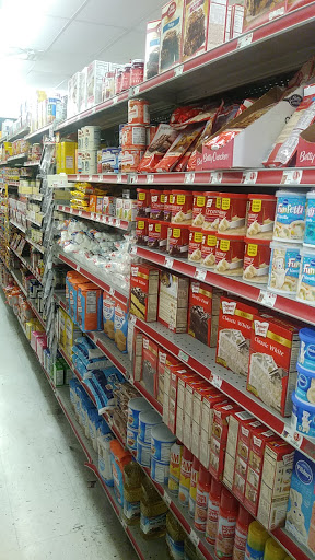 Dollar Store «FAMILY DOLLAR», reviews and photos, 1166 Normandy Dr, Miami Beach, FL 33141, USA