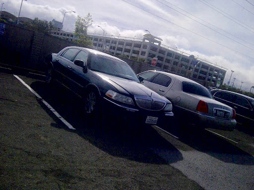 Gas Station «Chevron», reviews and photos, 320 E Millbrae Ave, Millbrae, CA 94030, USA