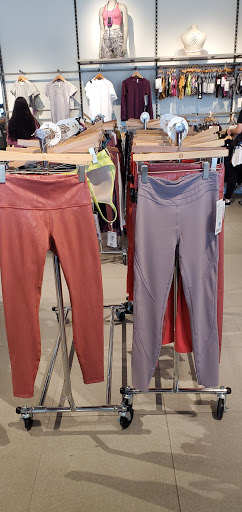 Sportswear Store «lululemon», reviews and photos, 8555 San Ysidro Ave, Gilroy, CA 95020, USA