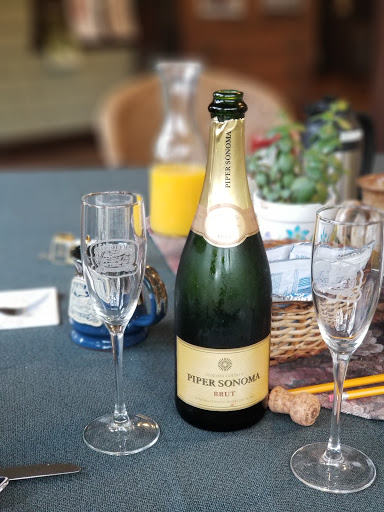 Bed & Breakfast «Inn at Lake Joseph», reviews and photos, 162 St Josephs Rd, Forestburgh, NY 12777, USA