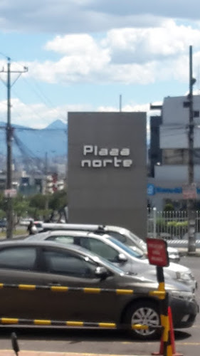 Centro Comercial Plaza Norte - Quito