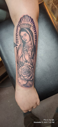 Explore tattoo ideas for back shoulder, creative tattoo ideas in Bradenton, available at Memory Lane Tattoo Co.