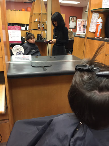 Hair Salon «Fantastic Sams Cut & Color», reviews and photos, 555 W Broadway Ave #4, Forest Lake, MN 55025, USA