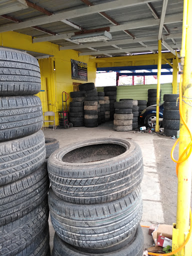 El Guero Tire shop LLC & wheels