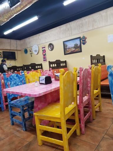 Mexican Restaurant «Restaurant La Chalupita», reviews and photos, 116 Nashville Hwy, Columbia, TN 38401, USA