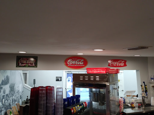 Movie Theater «Cinema Plus», reviews and photos, 174 Miracle Strip Pkwy SE, Fort Walton Beach, FL 32548, USA